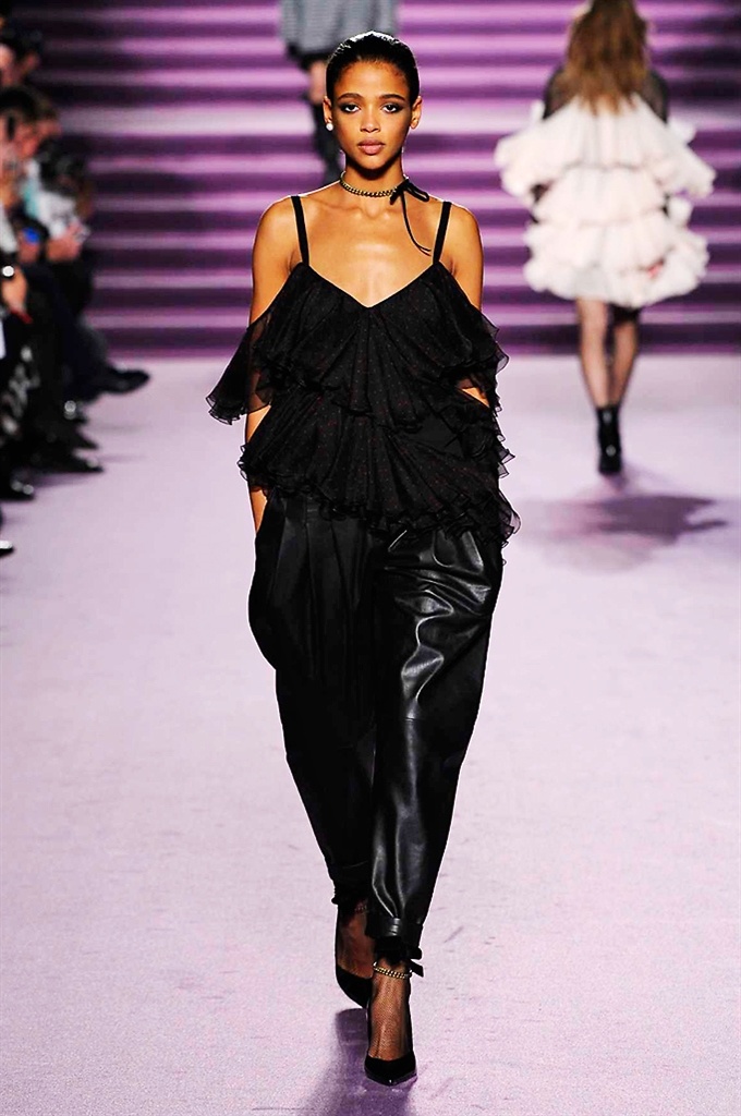 Fotoservizio/FW 2016-2017/WOMEN/PHILOSOPHY DI LORENZO SERAFINI/DP2/4