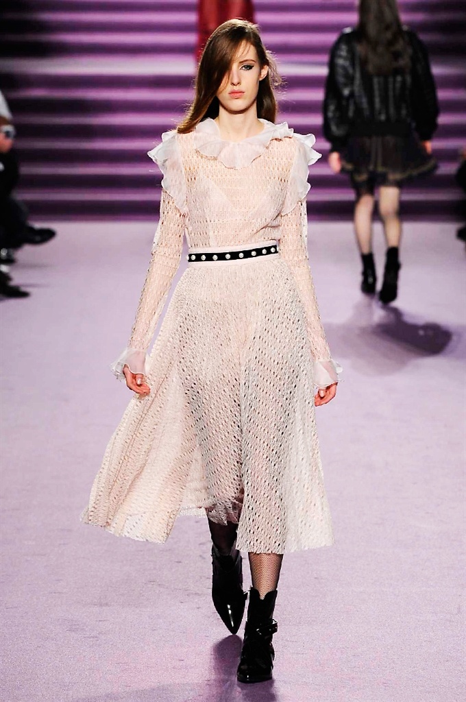 Fotoservizio/FW 2016-2017/WOMEN/PHILOSOPHY DI LORENZO SERAFINI/DP2/7