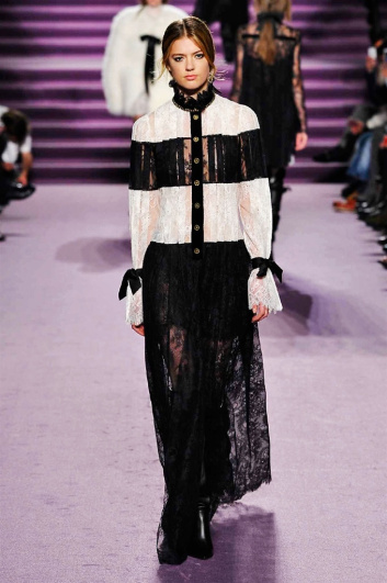 Fotoservizio/FW 2016-2017/WOMEN/PHILOSOPHY DI LORENZO SERAFINI/DP2/1