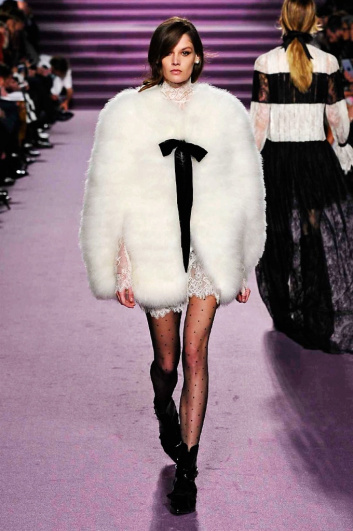 Fotoservizio/FW 2016-2017/WOMEN/PHILOSOPHY DI LORENZO SERAFINI/DP2/2