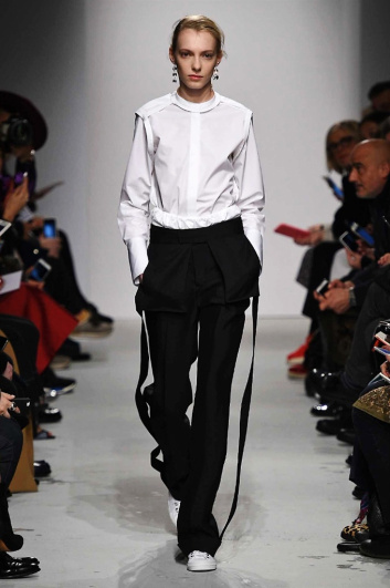 Fotoservizio/FW 2016-2017/WOMEN/PORTS 1961/DP2/2