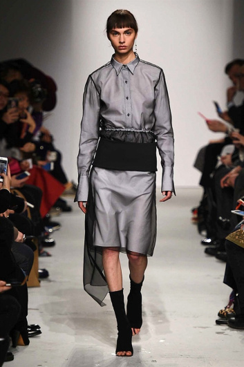 Fotoservizio/FW 2016-2017/WOMEN/PORTS 1961/DP2/6
