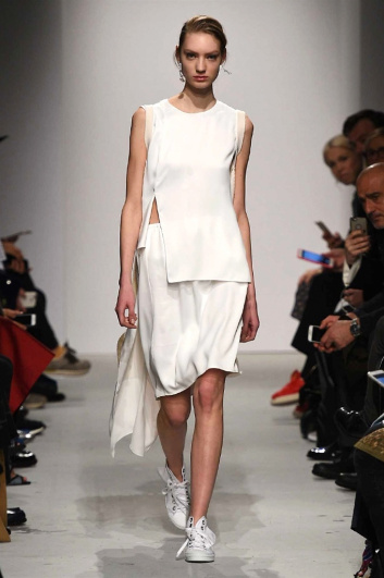 Fotoservizio/FW 2016-2017/WOMEN/PORTS 1961/DP2/8