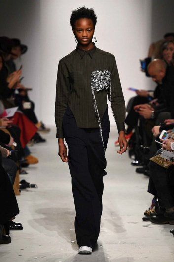 Fotoservizio/FW 2016-2017/WOMEN/PORTS 1961/DP2/13