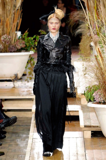 Fotoservizio/FW 2016-2017/WOMEN/ANTONIO MARRAS/DP2/17