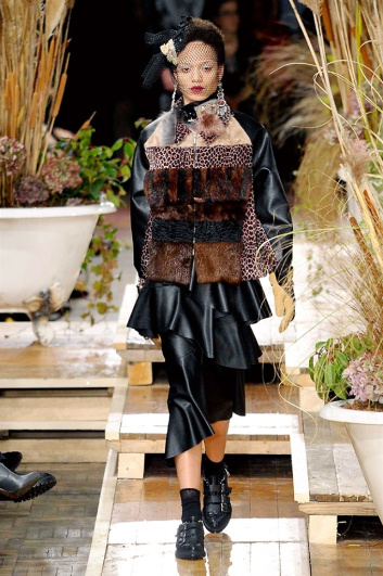 Fotoservizio/FW 2016-2017/WOMEN/ANTONIO MARRAS/DP2/8