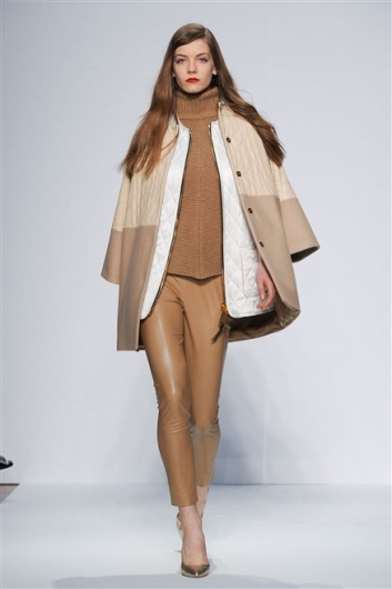 Fotoservizio/FW 2012-2013/WOMEN/.NORMALUISA/3