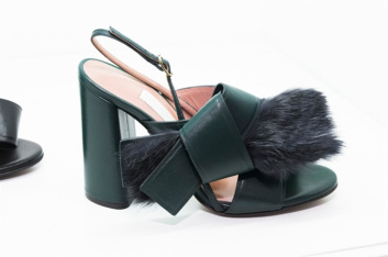 Fotoservizio/FW 2016-2017/WOMEN/L'AUTRE CHOSE/DP2/13
