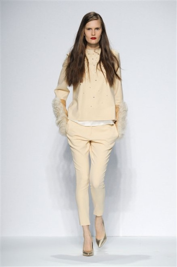 Fotoservizio/FW 2012-2013/WOMEN/.NORMALUISA/4