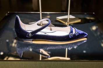 Fotoservizio/FW 2016-2017/WOMEN/JIMMY CHOO/DP2/4