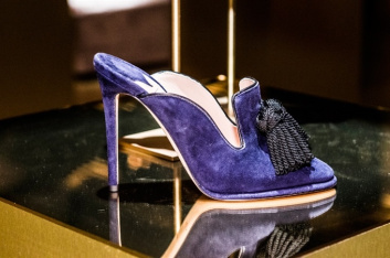 Fotoservizio/FW 2016-2017/WOMEN/JIMMY CHOO/DP2/19