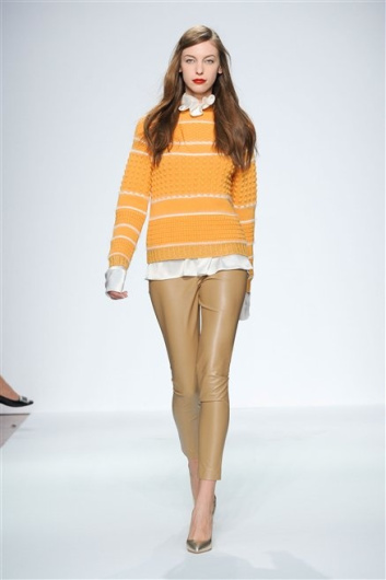 Fotoservizio/FW 2012-2013/WOMEN/.NORMALUISA/11