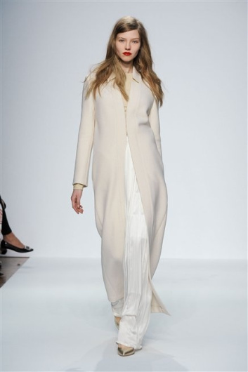 Fotoservizio/FW 2012-2013/WOMEN/.NORMALUISA/14
