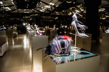 Fotoservizio/FW 2016-2017/WOMEN/JIMMY CHOO/DP2/76