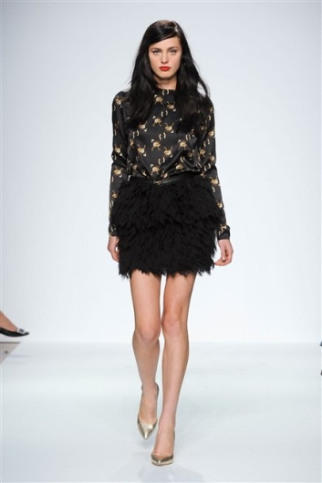 Fotoservizio/FW 2012-2013/WOMEN/.NORMALUISA/23