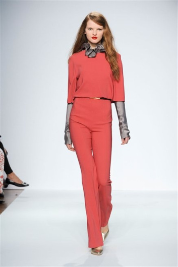 Fotoservizio/FW 2012-2013/WOMEN/.NORMALUISA/25