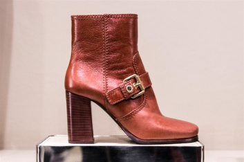 Fotoservizio/FW 2016-2017/WOMEN/CAR SHOE/DP2/8