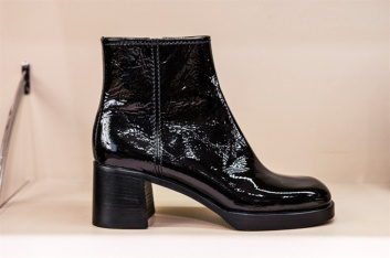 Fotoservizio/FW 2016-2017/WOMEN/CAR SHOE/DP2/17