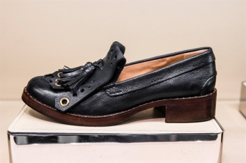 Fotoservizio/FW 2016-2017/WOMEN/CAR SHOE/DP2/18