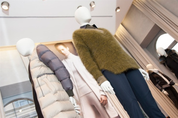 Fotoservizio/FW 2016-2017/WOMEN/CALLENS/DP2/92
