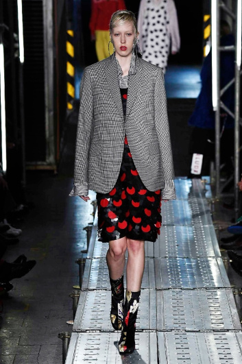 Fotoservizio/FW 2016-2017/WOMEN/MSGM/DP2/11