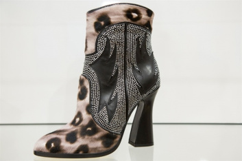 Fotoservizio/FW 2016-2017/WOMEN/ROBERTO BOTTICELLI/DP2/13