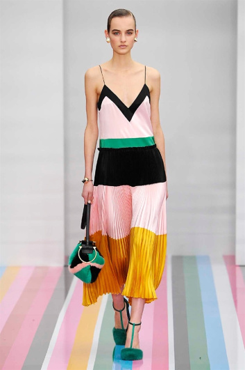 Fotoservizio/FW 2016-2017/WOMEN/SALVATORE FERRAGAMO/DP2/5