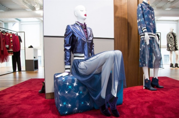 Fotoservizio/FW 2016-2017/WOMEN/ATOS LOMBARDINI/DP2/12