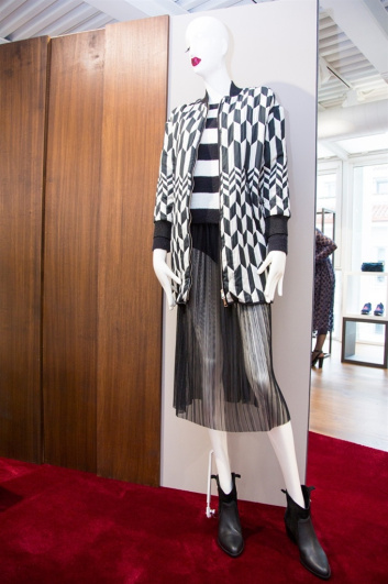 Fotoservizio/FW 2016-2017/WOMEN/ATOS LOMBARDINI/DP2/19