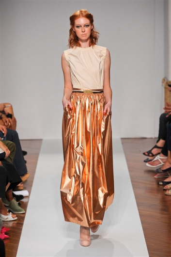Fotoservizio/SS 2012/WOMEN/.NORMALUISA/29