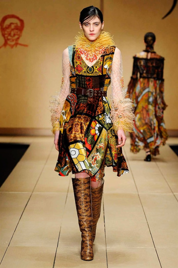 Fotoservizio/FW 2016-2017/WOMEN/LAURA BIAGIOTTI/DP2/8