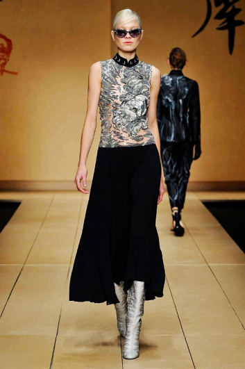 Fotoservizio/FW 2016-2017/WOMEN/LAURA BIAGIOTTI/DP2/2
