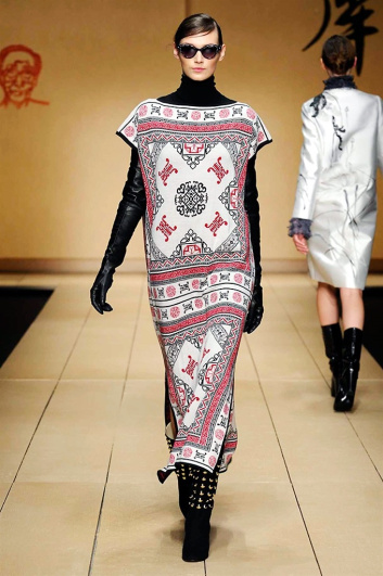 Fotoservizio/FW 2016-2017/WOMEN/LAURA BIAGIOTTI/DP2/6