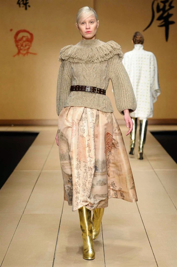 Fotoservizio/FW 2016-2017/WOMEN/LAURA BIAGIOTTI/DP2/12