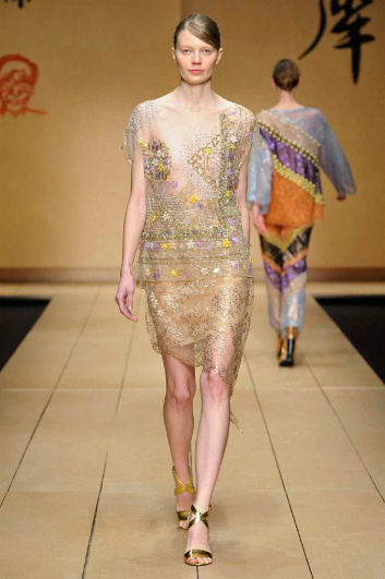 Fotoservizio/FW 2016-2017/WOMEN/LAURA BIAGIOTTI/DP2/15