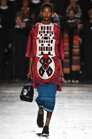 Fotoservizio/FW 2016-2017/WOMEN/STELLA JEAN/DP2/0
