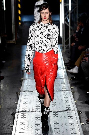 Fotoservizio/FW 2016-2017/WOMEN/MSGM/DP2/4