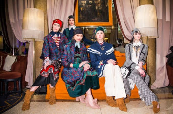 Fotoservizio/FW 2016-2017/WOMEN/ROSSELLA JARDINI/DP2/3