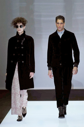 Fotoservizio/FW 2016-2017/WOMEN/GIORGIO ARMANI/DP2/0