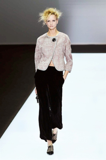 Fotoservizio/FW 2016-2017/WOMEN/GIORGIO ARMANI/DP2/1