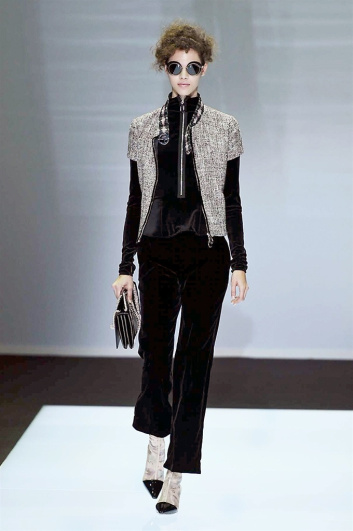 Fotoservizio/FW 2016-2017/WOMEN/GIORGIO ARMANI/DP2/3