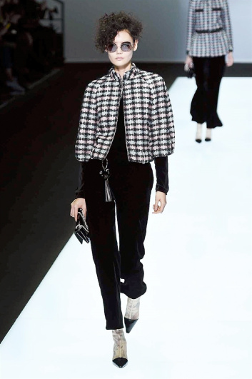 Fotoservizio/FW 2016-2017/WOMEN/GIORGIO ARMANI/DP2/5