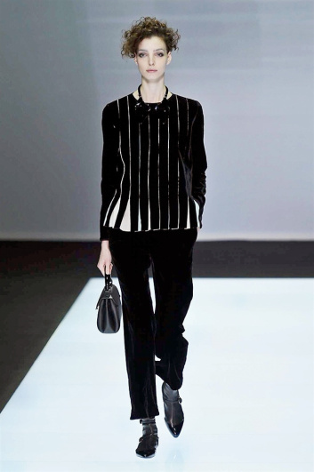 Fotoservizio/FW 2016-2017/WOMEN/GIORGIO ARMANI/DP2/8