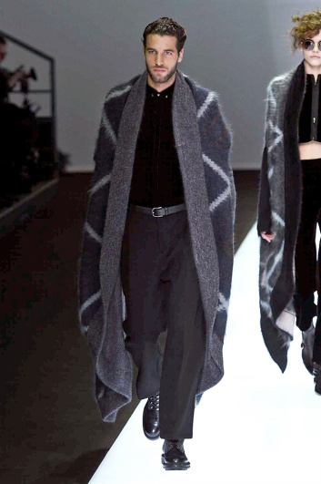 Fotoservizio/FW 2016-2017/WOMEN/GIORGIO ARMANI/DP2/11