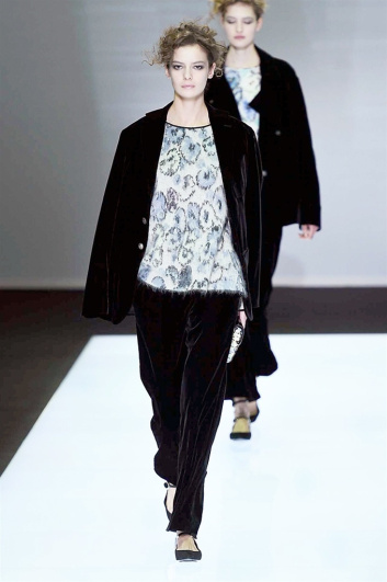 Fotoservizio/FW 2016-2017/WOMEN/GIORGIO ARMANI/DP2/0