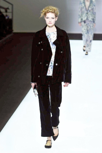 Fotoservizio/FW 2016-2017/WOMEN/GIORGIO ARMANI/DP2/1