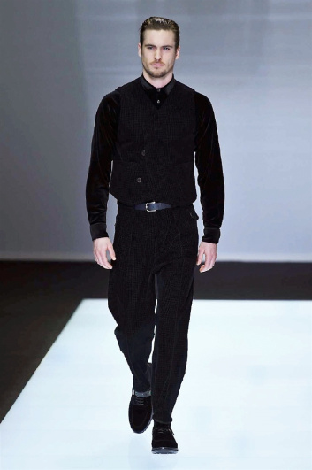 Fotoservizio/FW 2016-2017/WOMEN/GIORGIO ARMANI/DP2/9