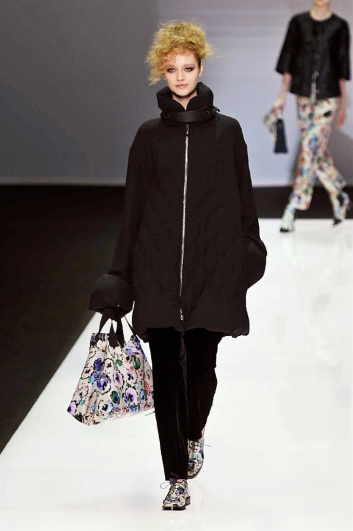 Fotoservizio/FW 2016-2017/WOMEN/GIORGIO ARMANI/DP2/1
