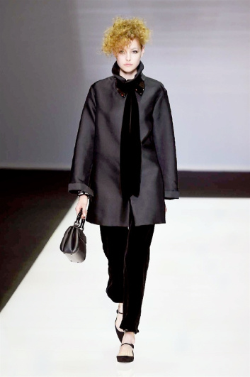 Fotoservizio/FW 2016-2017/WOMEN/GIORGIO ARMANI/DP2/1