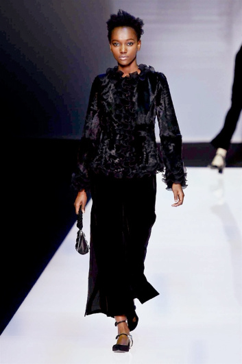 Fotoservizio/FW 2016-2017/WOMEN/GIORGIO ARMANI/DP2/6